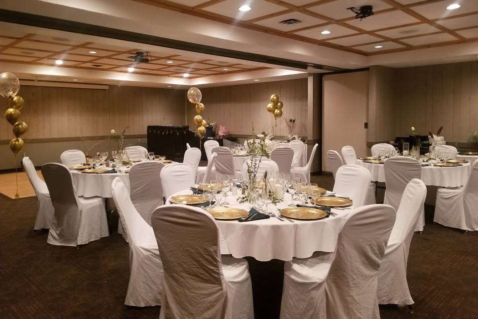 Pine Banquet room