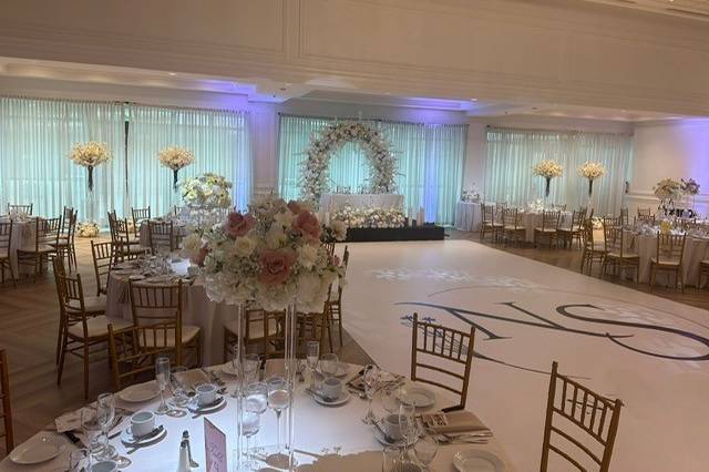 Sweetheart Table