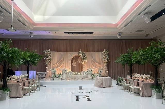 Grand Skyview Ballroom
