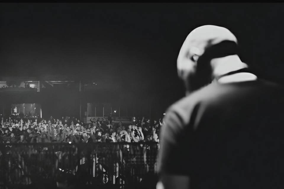Spinning at Montreal Festival