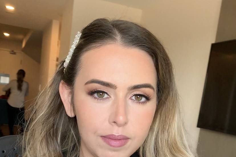 Bridesmaid soft glam