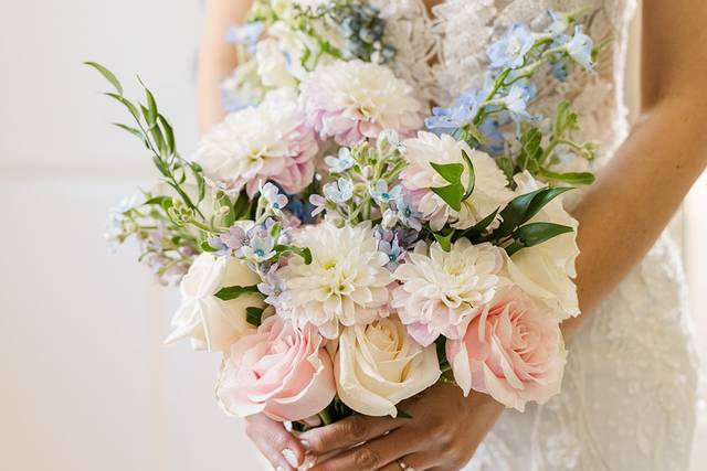 White Rose Floral and Decor