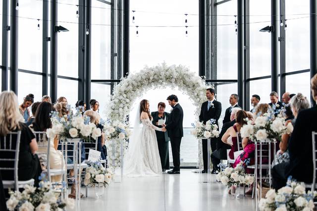 Ceremony arch