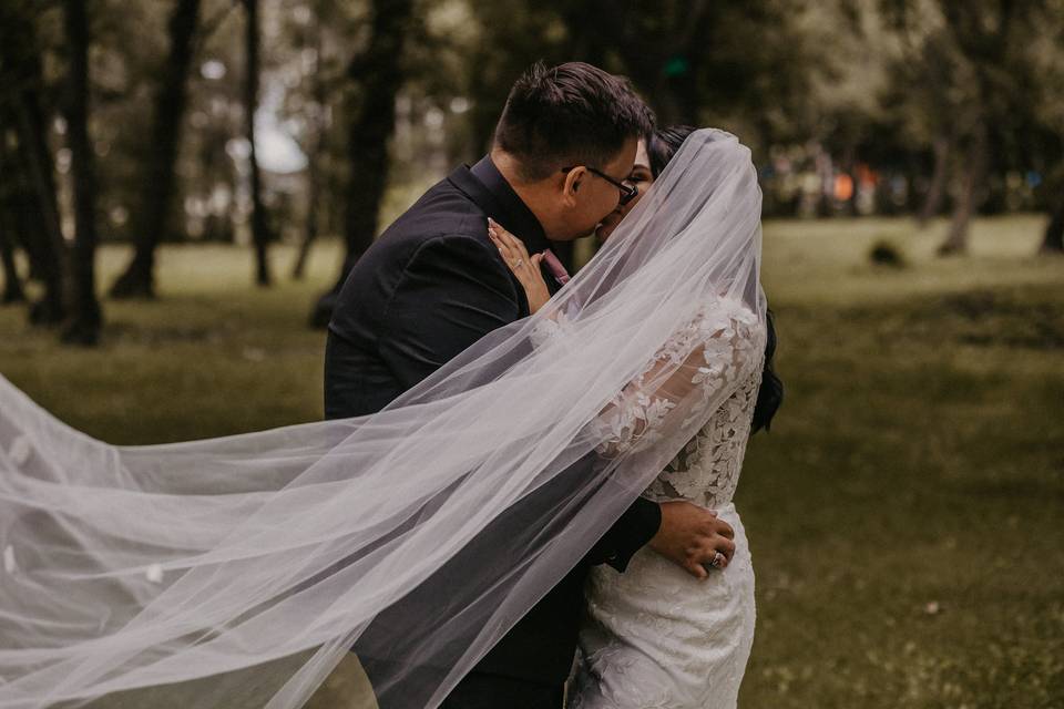 Bride & Groom