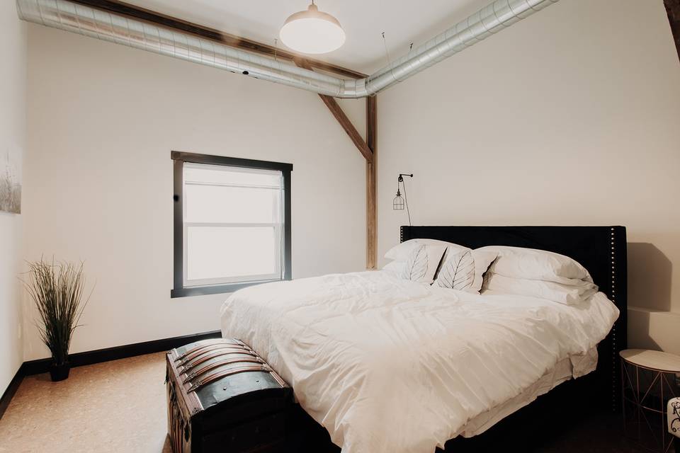 Bridal Suite with ensuite bath