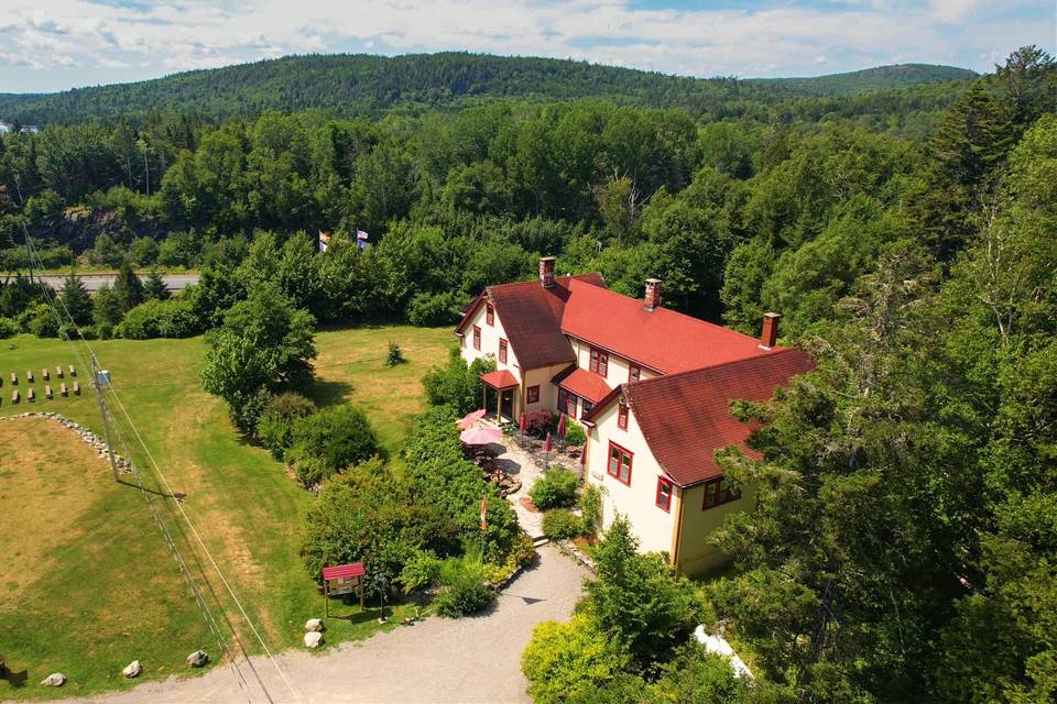 On 60 Private Acres