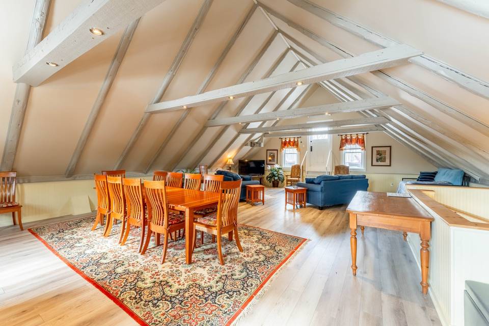 Loft Suite