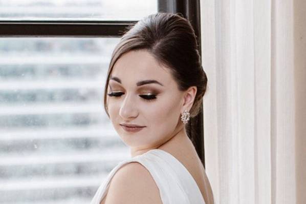 Bridesmaid makeup