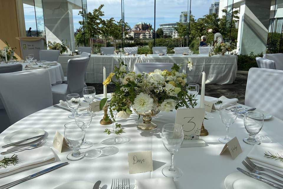 Laurel Point head Table