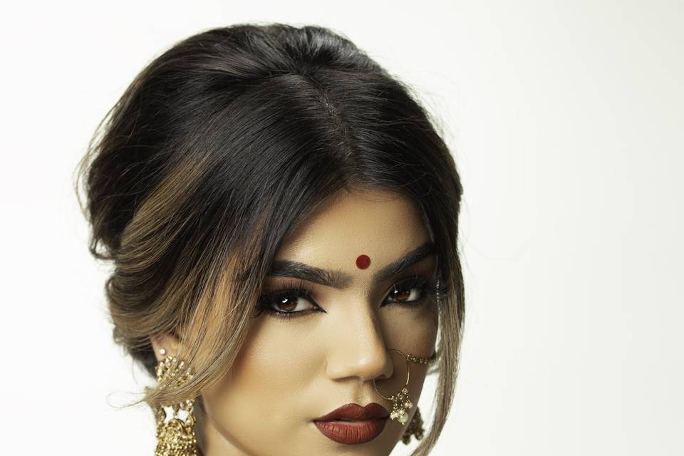 Rhea Mussai - Makeup Artist