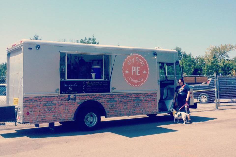 Food truck provided for wedding