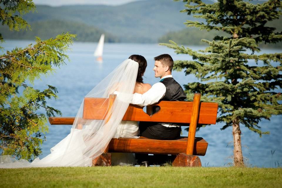 Horsefly, BC wedding couple