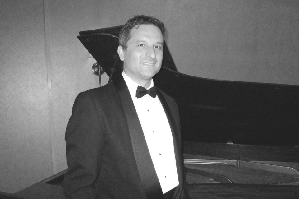 Paul Stillo - Cocktail Pianist