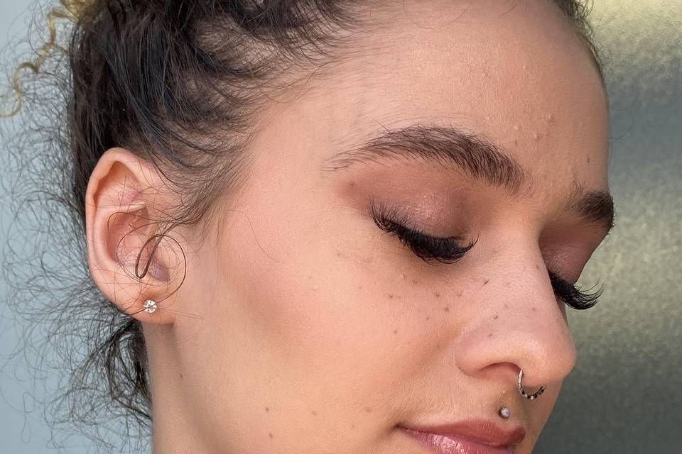 Soft look with faux freckles