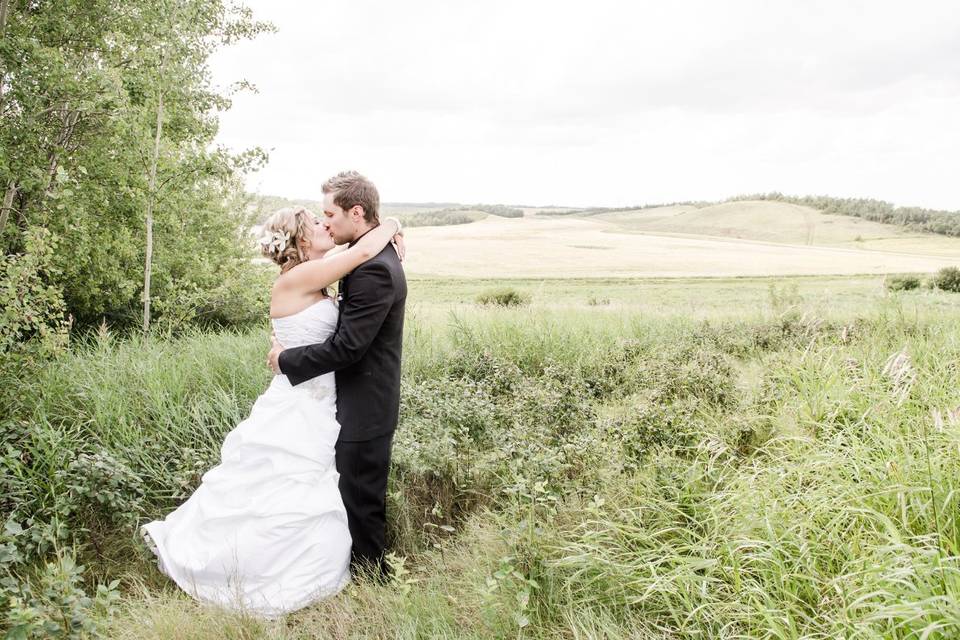Aberdeen, Saskatchewan wedding couple