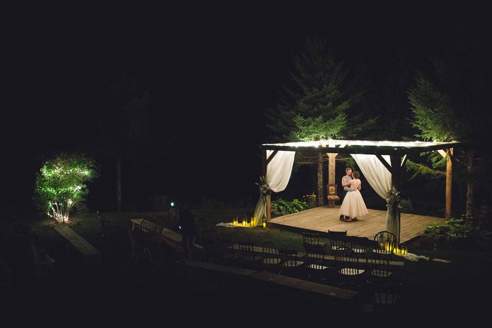 The pergola at night