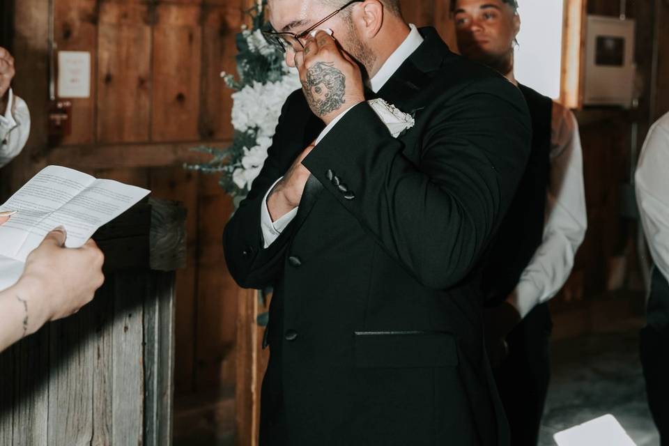 Countryside barn wedding