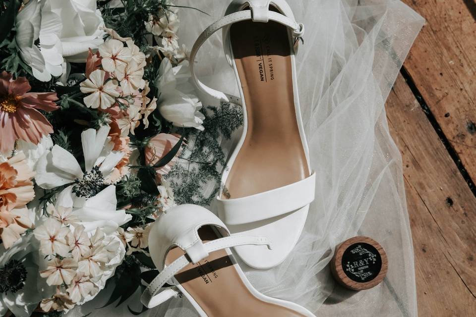 Countryside barn wedding
