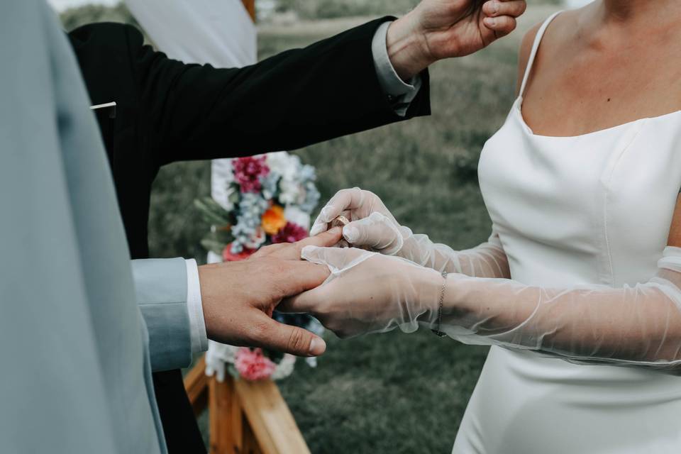 Payne Lake Lodge Wedding