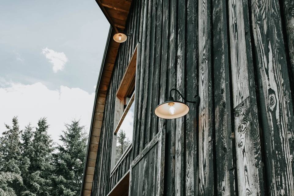 Black Barn Venue Wedding