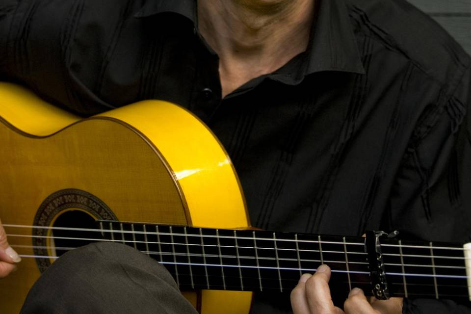 Juan de Marias, Guitarist