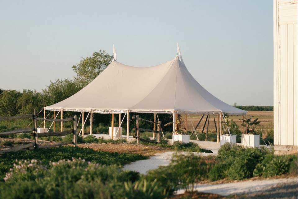 Sailcloth tent