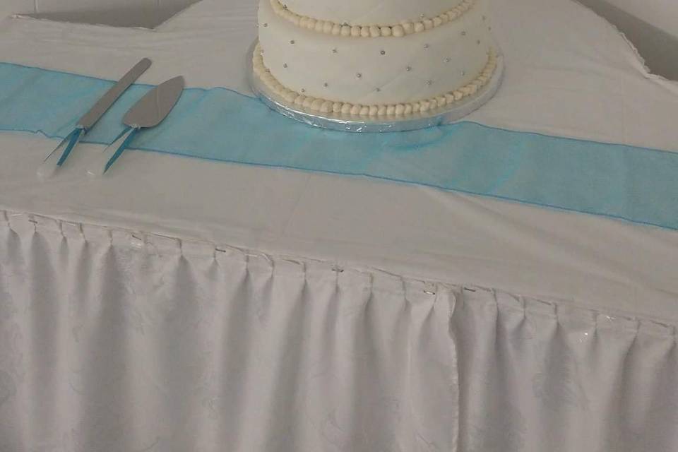 Tall wedding cake