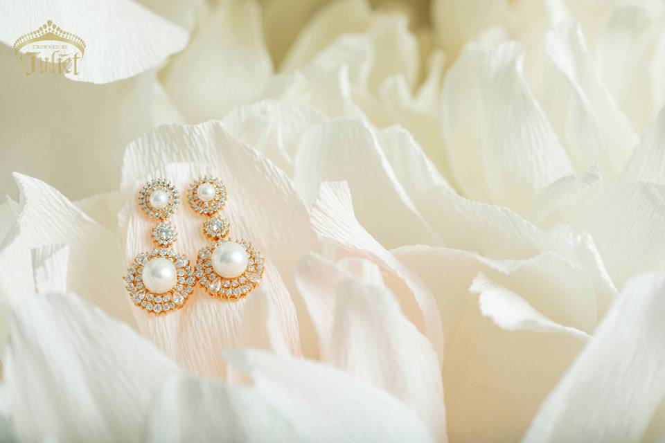 Ophelia Earrings in Rose Gold