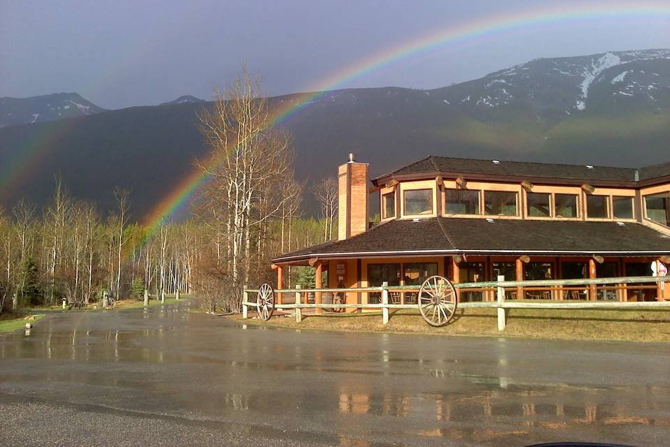 AB mountain wedding ceremony