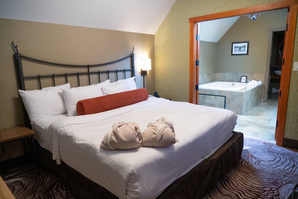 King Suite with Jet Tub