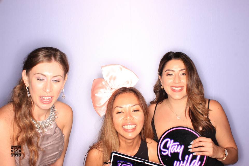 Fun Photo Booth Sessions