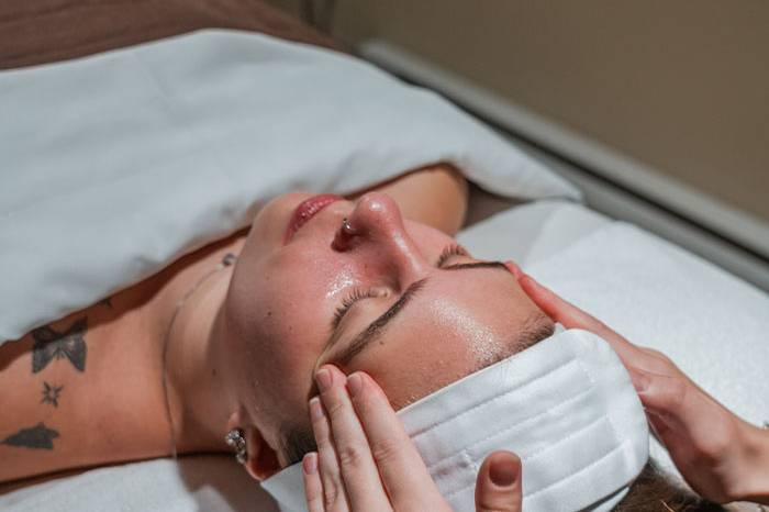 Facial Treatment
