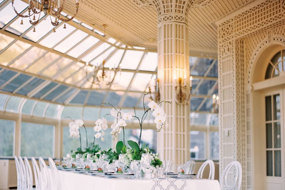 Conservatory table setting