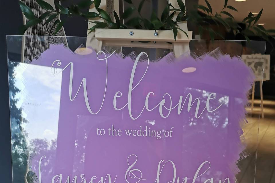 Welcome sign