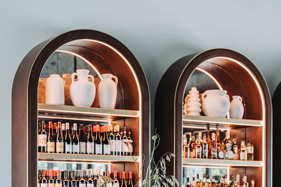Overlea Bar