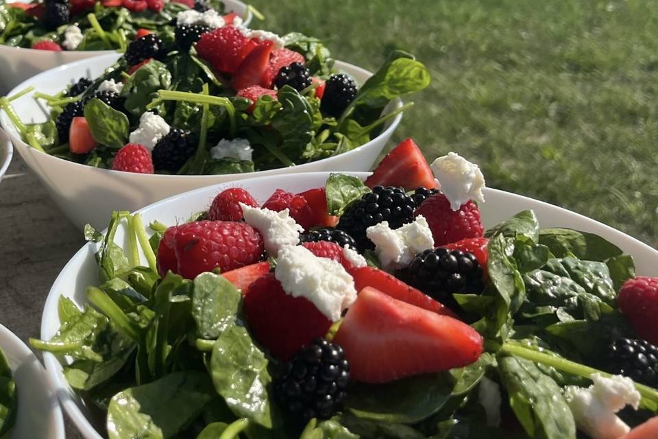 Spinach & Berry Salad
