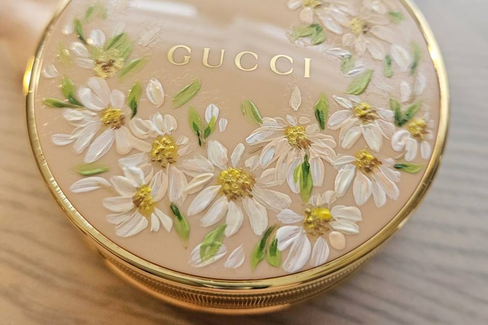 Painted GUCCI compact