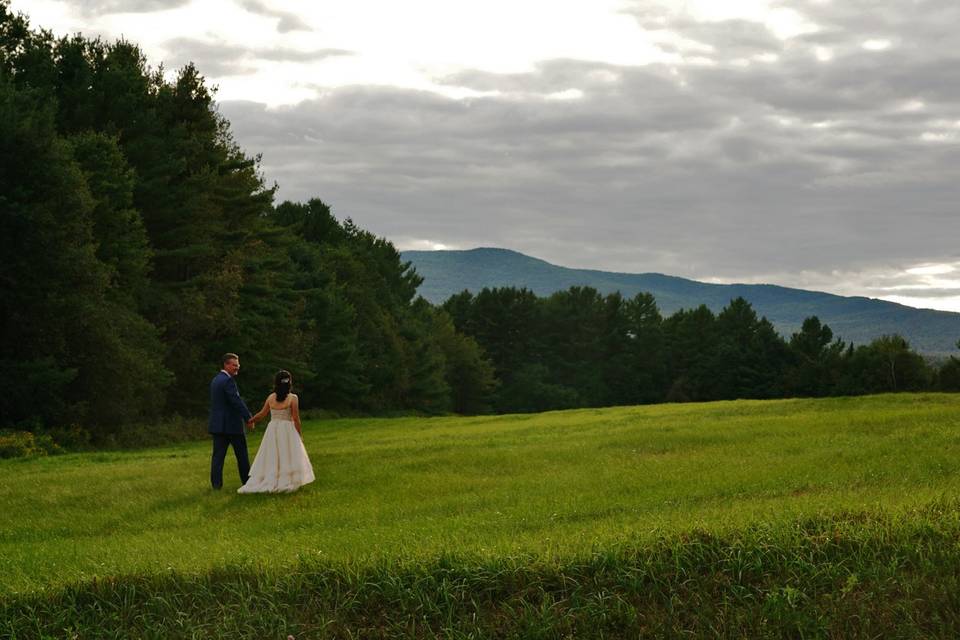 Barn wedding in Newport vt