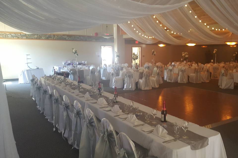 Prestige Hudson Bay Lodge Smithers Venue Smithers Weddingwire