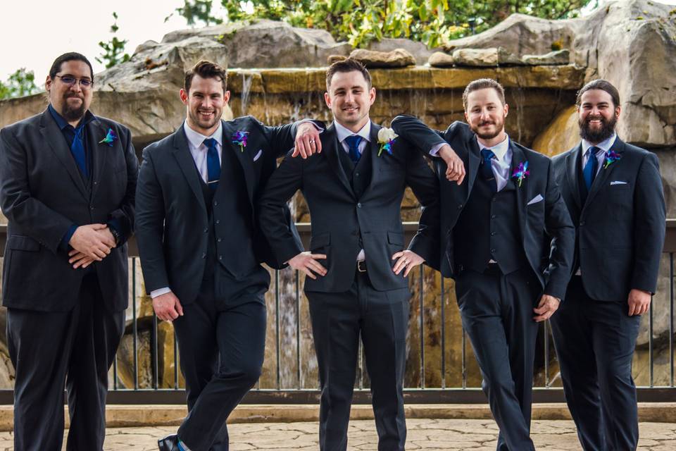 The groomsmen - Mirror Side Photography