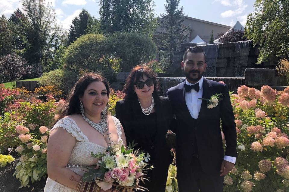 Garden wedding in Caledon