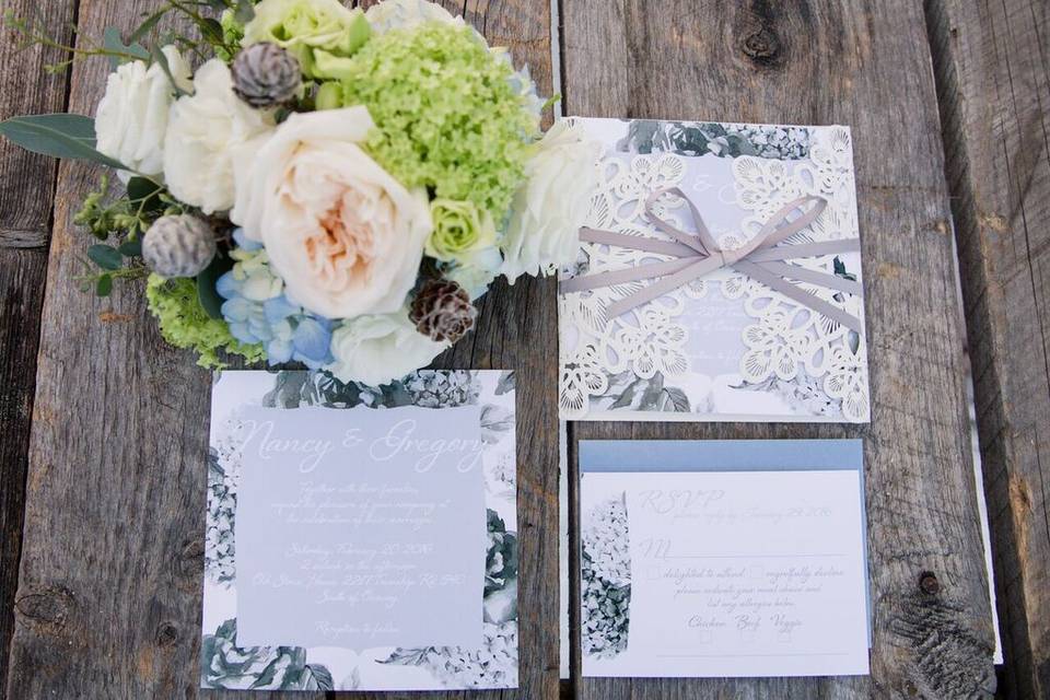 Guest book table arrangement