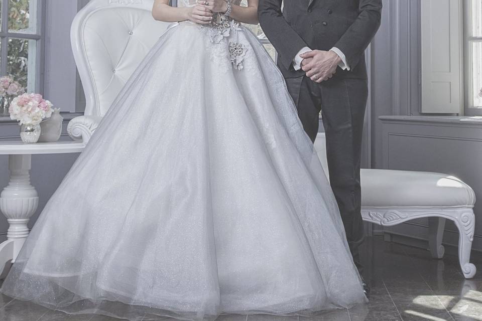 Mississauga, Ontario bride and groom