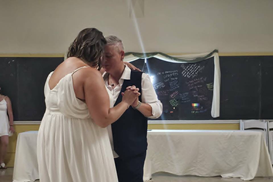 Bride & Bride 1st Dance