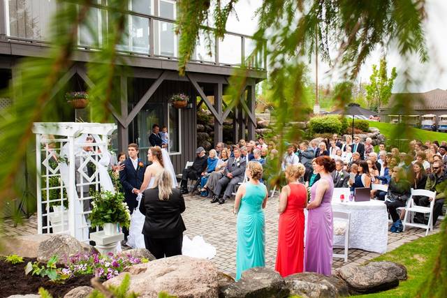 Wedding Photo by Radiant Light