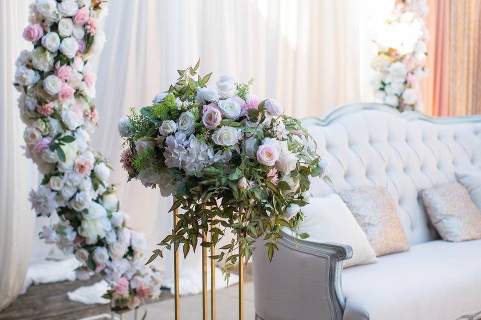 The Day Events - Decor