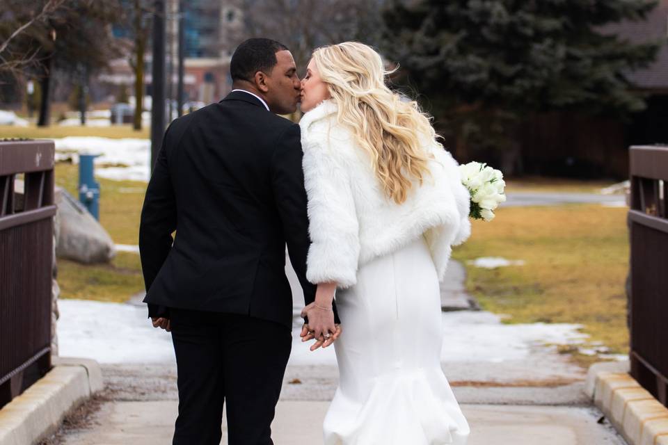 Winter wedding | Barrie, ON