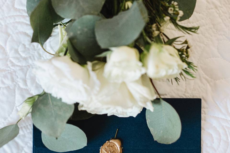 Layflat Invitation Flowers