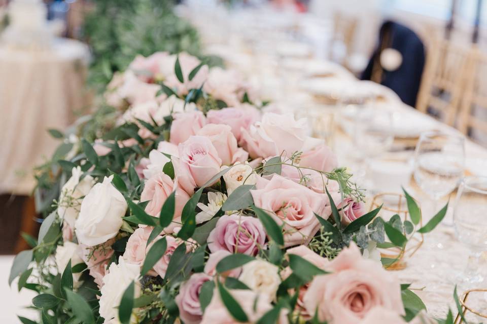 Head table centerpiece