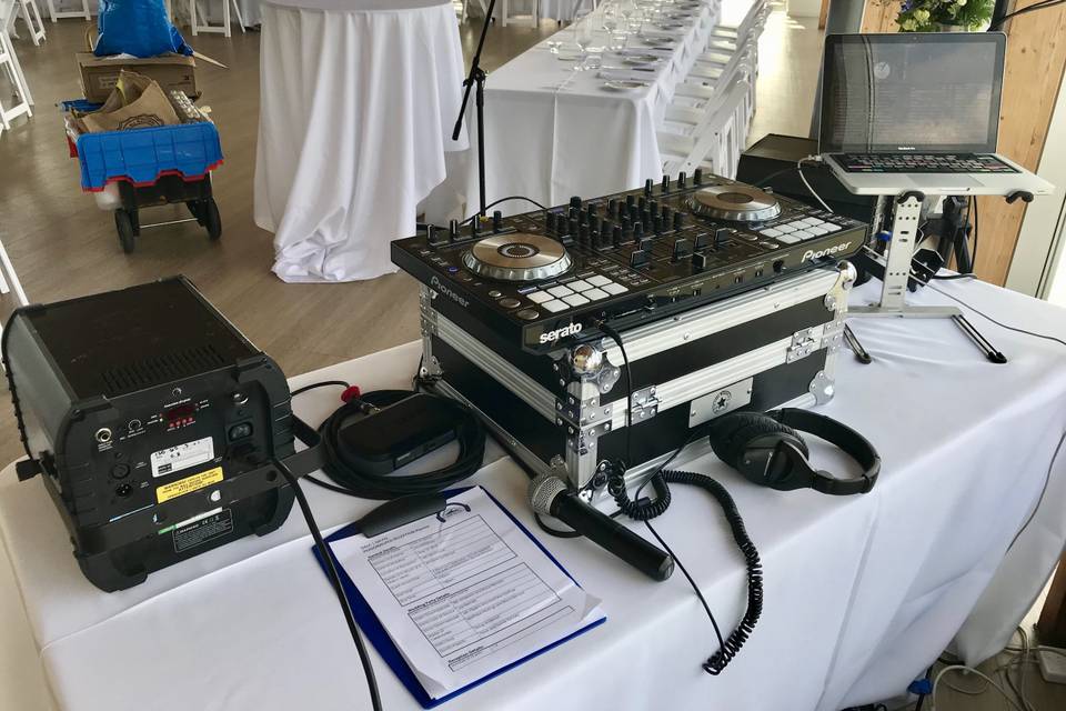 UBC Boathouse Wedding DJ